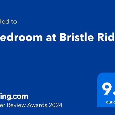 2 Bedroom At Bristle Ridge バギオ エクステリア 写真