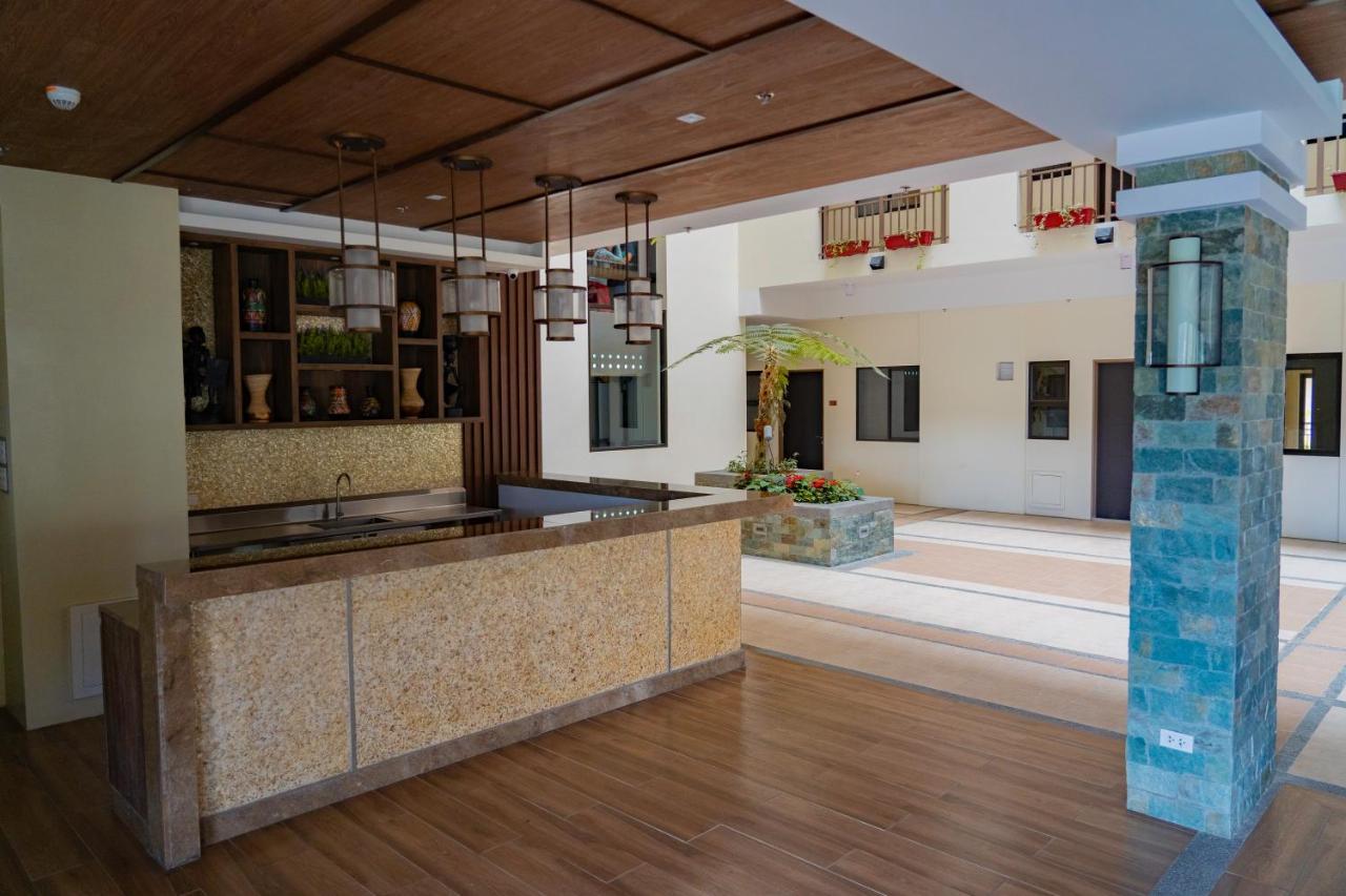 2 Bedroom At Bristle Ridge バギオ エクステリア 写真