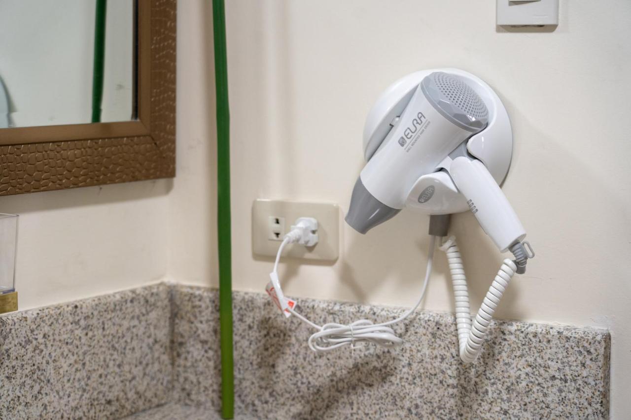 2 Bedroom At Bristle Ridge バギオ エクステリア 写真