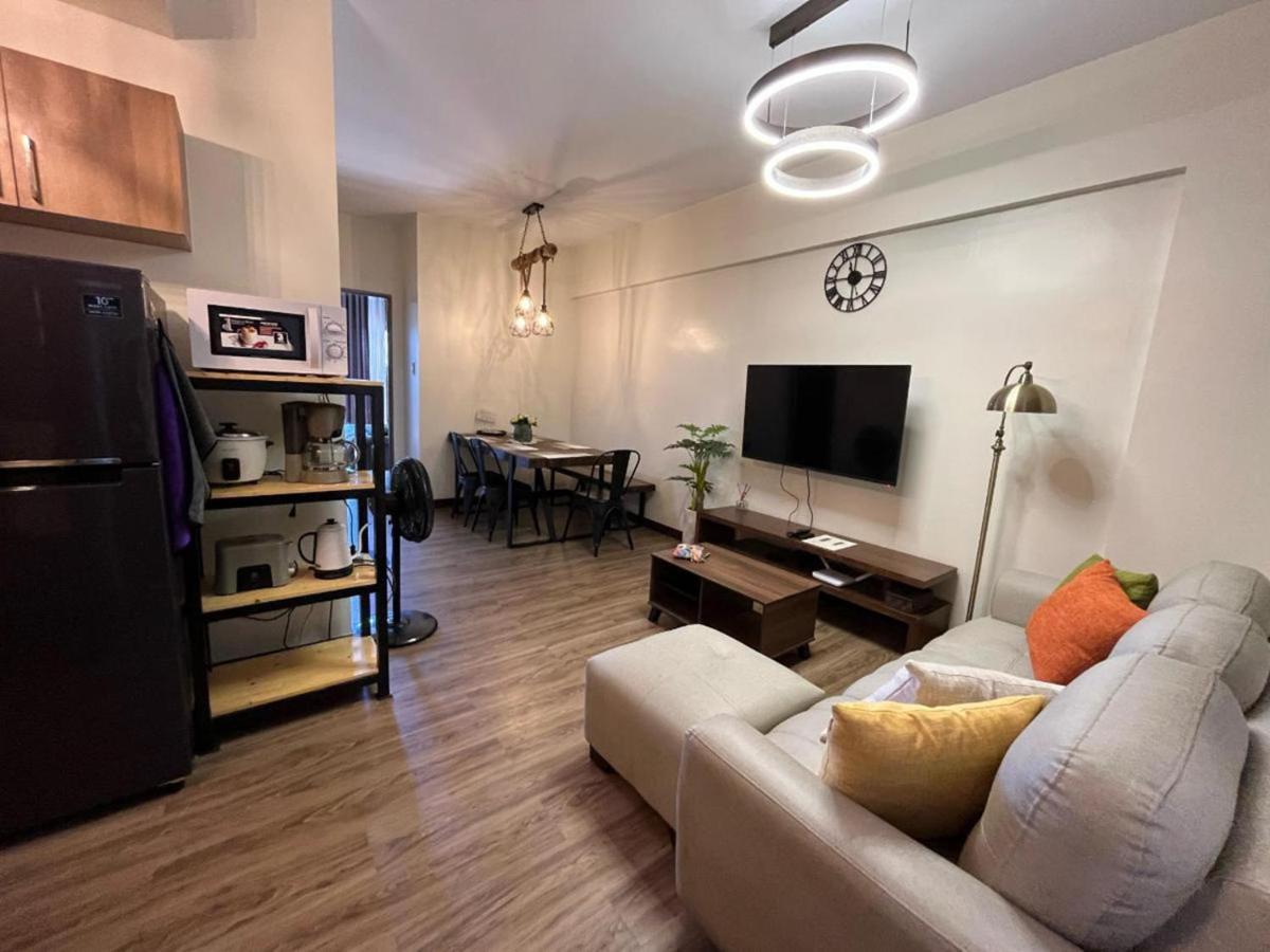 2 Bedroom At Bristle Ridge バギオ エクステリア 写真